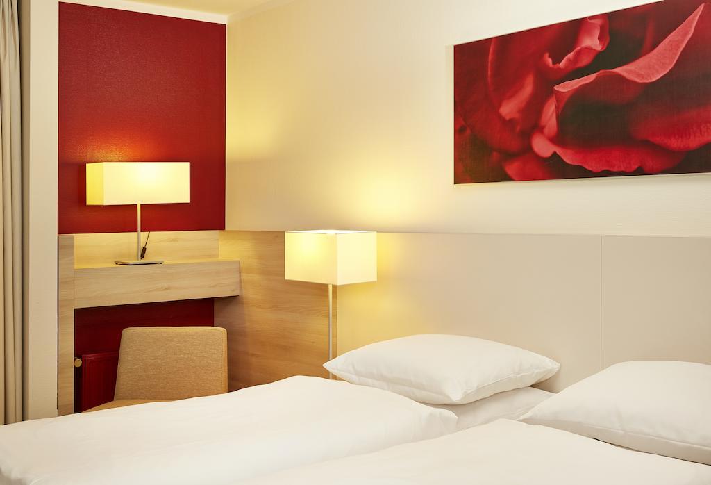 H+ Hotel Bad Soden Bad Soden am Taunus Dış mekan fotoğraf