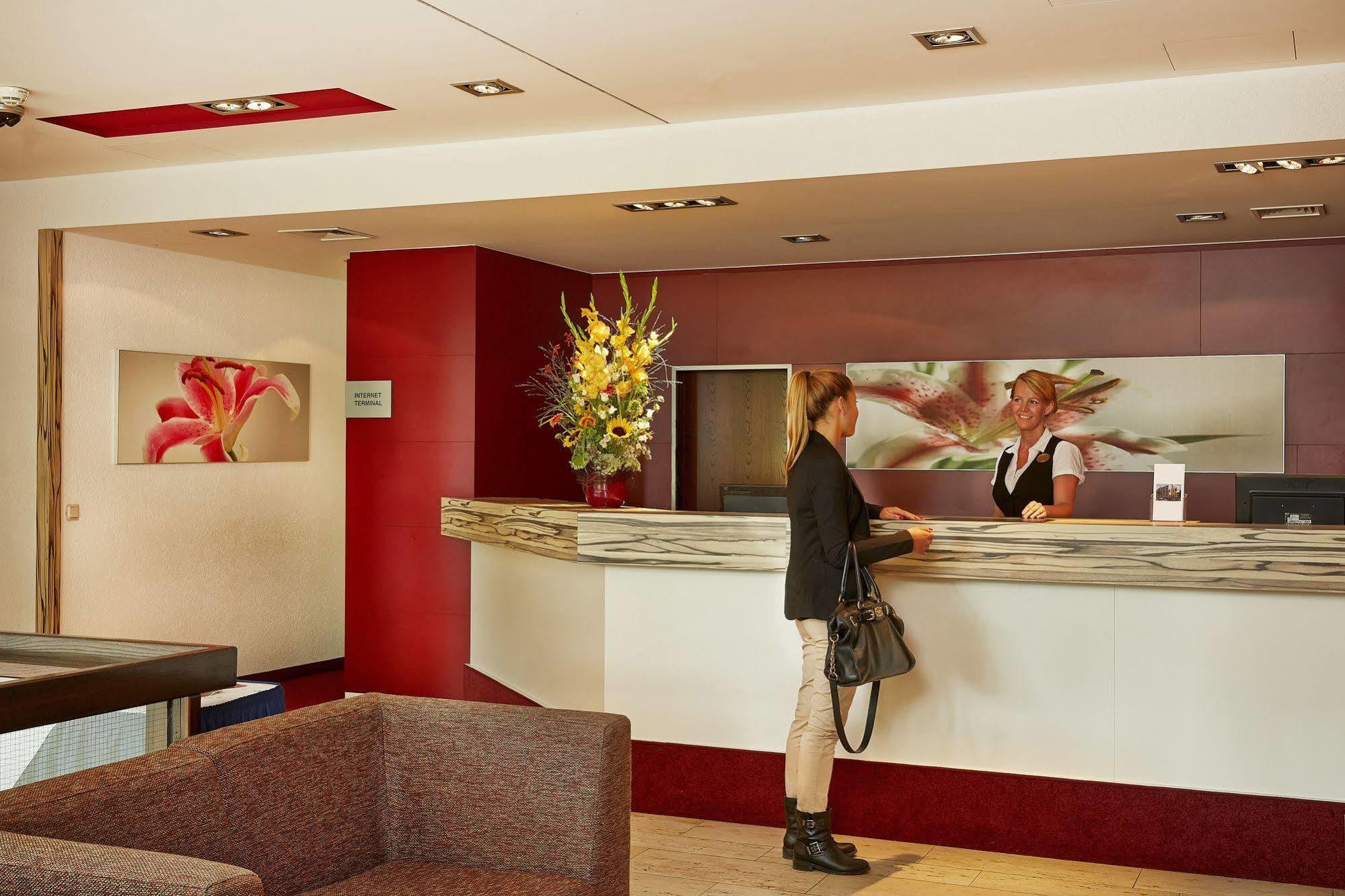 H+ Hotel Bad Soden Bad Soden am Taunus Dış mekan fotoğraf