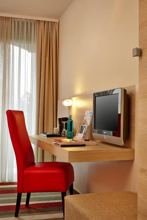 H+ Hotel Bad Soden Bad Soden am Taunus Dış mekan fotoğraf